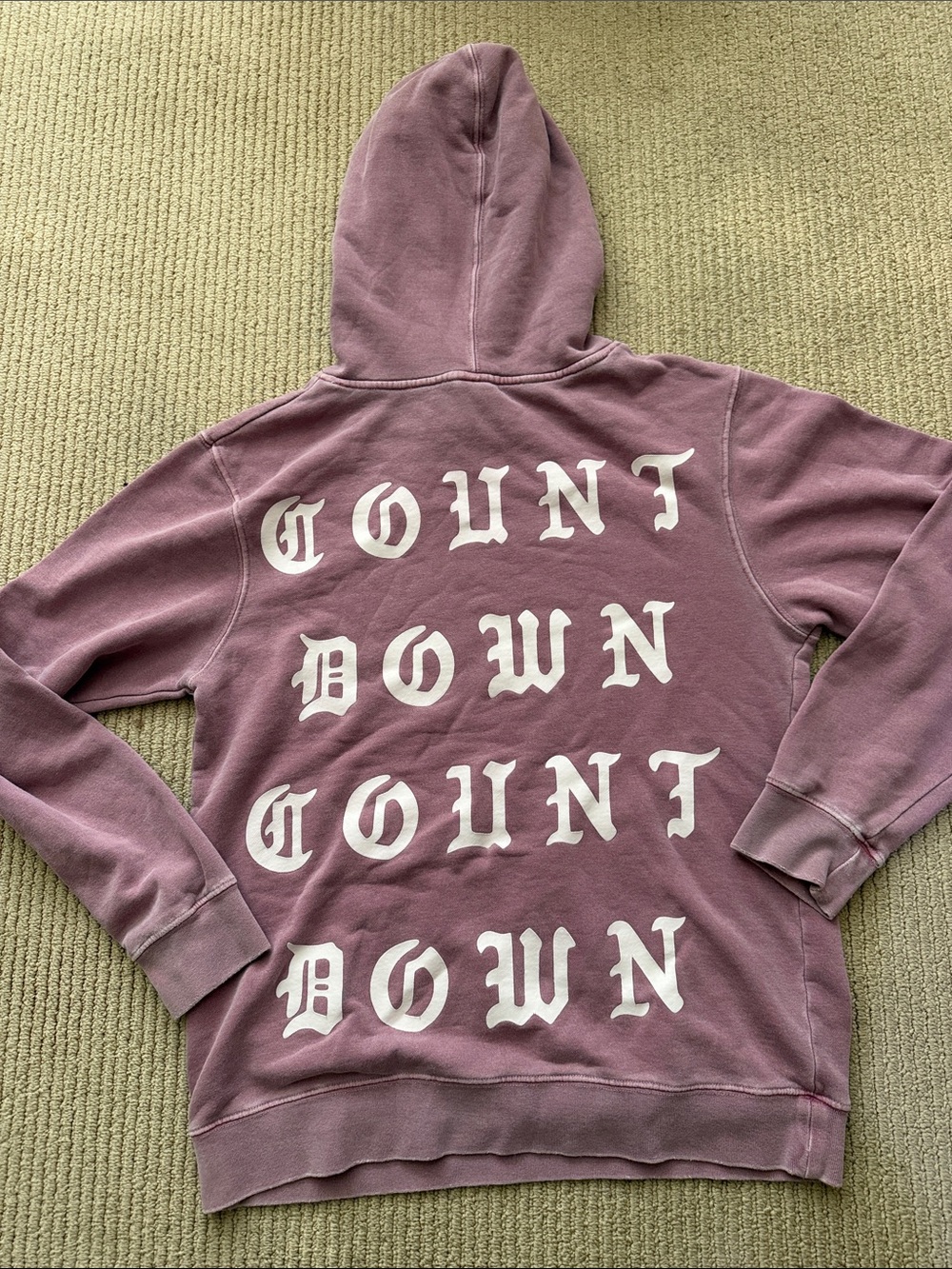 Men's Independent Mauve Graphic Hoodie Sweatshirt - 'COUNT DOWN' sz S